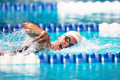Julia Smit of Stanford swims to victory and World Championship team berth in the 400 IM at the 2009 ConocoPhillips National Swimming Championships and World Championship Trials